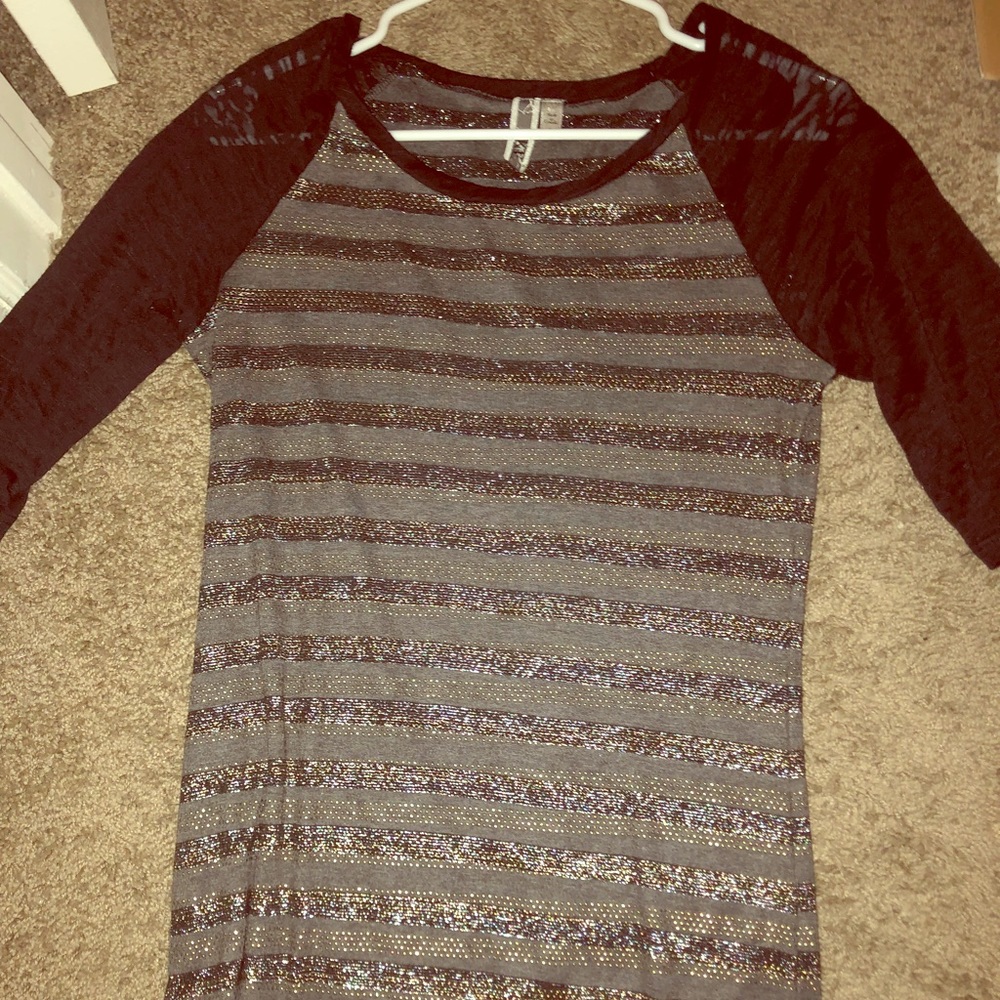 EUC Large BKE Shirt